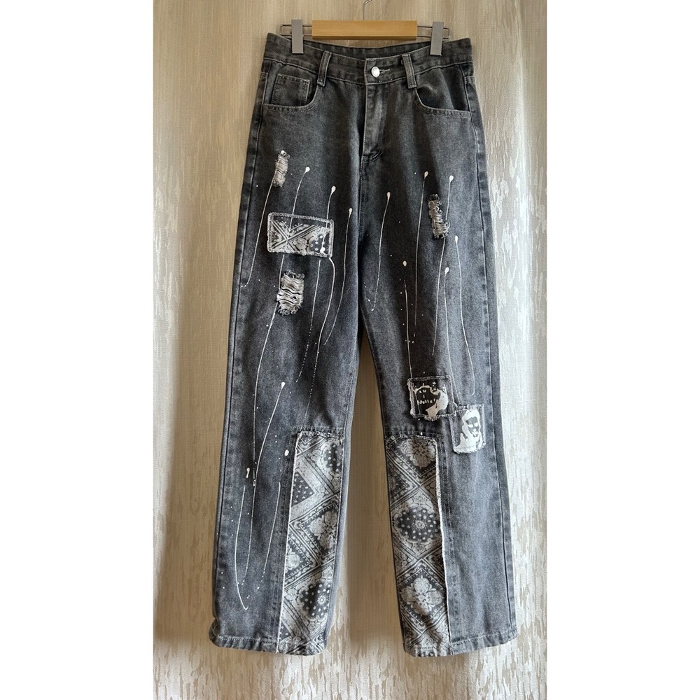 Gray High Rise Distressed Jeans relaxed fit